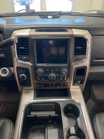 Used 2018 RAM 2500 Laramie w/ Convenience Group AWD/4WD image 20