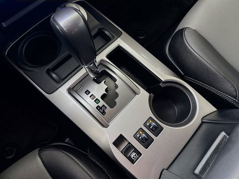 Certified 2022 Toyota 4Runner SR5 Premium image 21