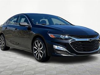 Used 2022 Chevrolet Malibu RS image 1