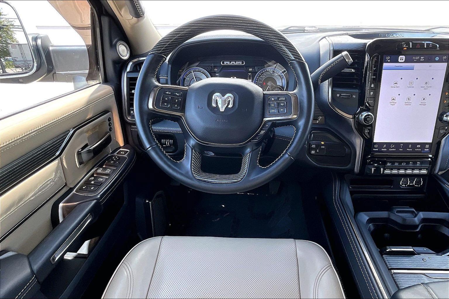 Used 2022 RAM 2500 Limited AWD/4WD image 6