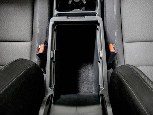 Used 2025 Honda CR-V LX image 27