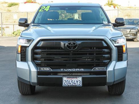 Used 2024 Toyota Tundra Limited AWD/4WD image 2