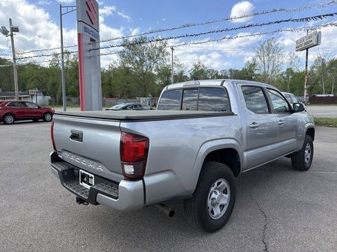Used 2023 Toyota Tacoma SR w/ SR Convenience Package RWD image 4
