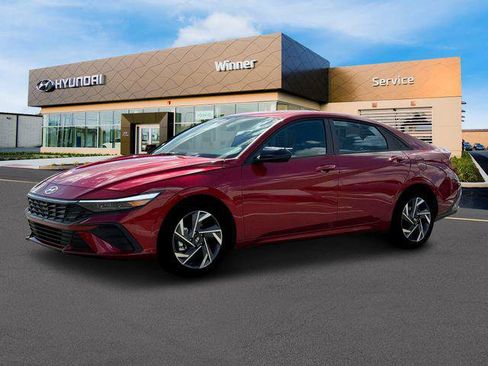 New 2025 Hyundai Elantra Sport FWD image 2
