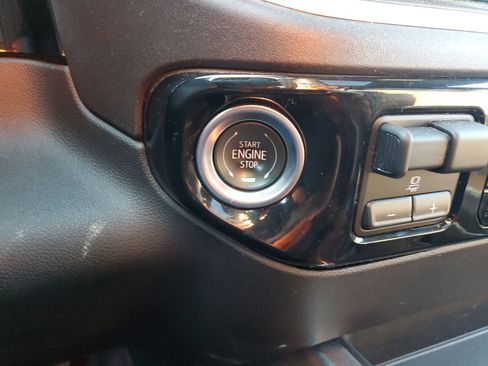 Used 2025 Chevrolet Silverado 1500 High Country w/ High Country Premium Package image 25