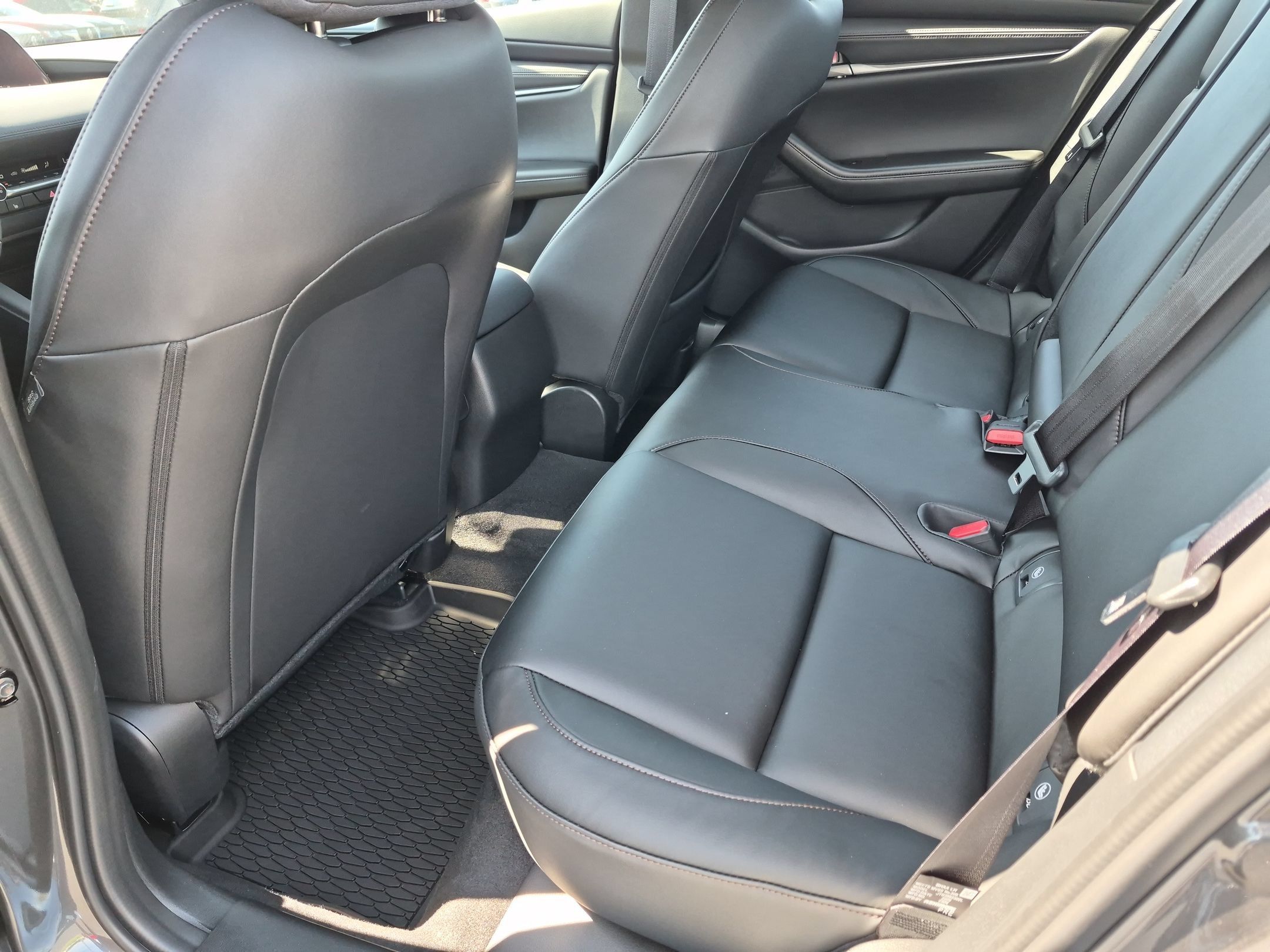 New 2026 MAZDA MAZDA3 2.5 S Sedan w/ Preferred Pkg FWD image 29