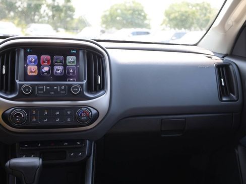 Used 2017 Chevrolet Colorado Z71 AWD/4WD image 24