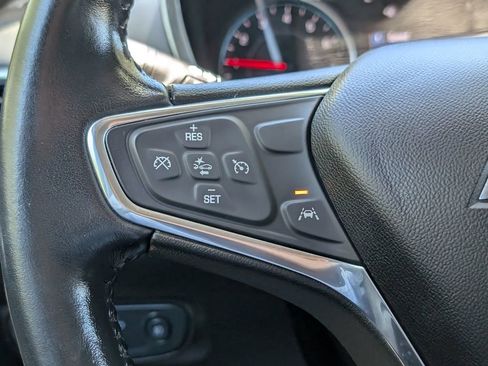 Used 2020 Chevrolet Equinox LT image 26