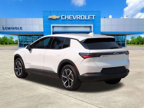 Used 2025 Chevrolet Equinox EV LT image 3