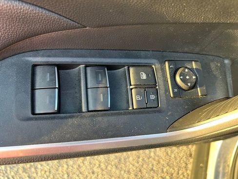 Certified 2025 Toyota RAV4 XLE w/ Convenience Package FWD image 18