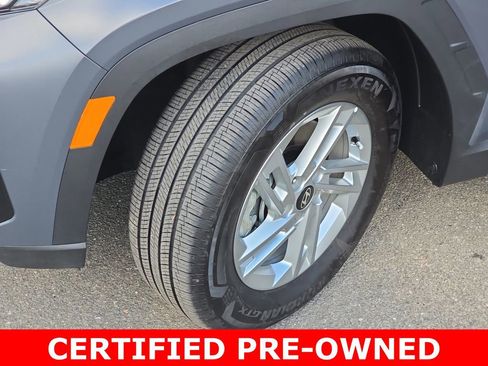 Used 2025 Hyundai Tucson SE image 33