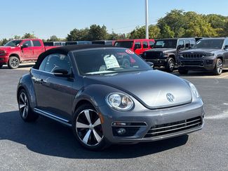 Used 2013 Volkswagen Beetle 2.0T image 1