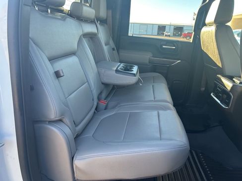 Used 2022 Chevrolet Silverado 2500 LTZ w/ LTZ Convenience Package image 34