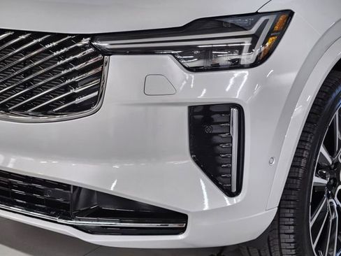 New 2026 Volvo XC90 B6 Plus w/ Protection Package Premier image 12