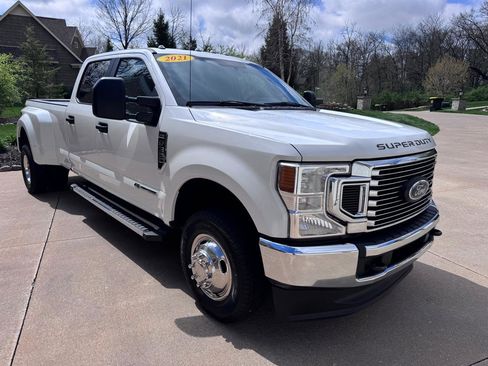 Used 2021 Ford F350 XL w/ STX Appearance Package AWD/4WD image 9