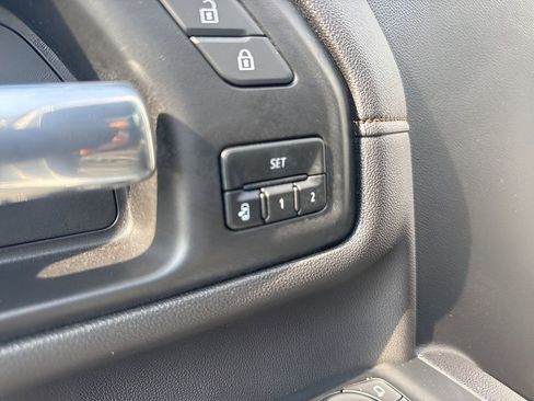 Used 2022 GMC Sierra 2500 AT4 w/ Gooseneck/5TH Wheel Package image 11