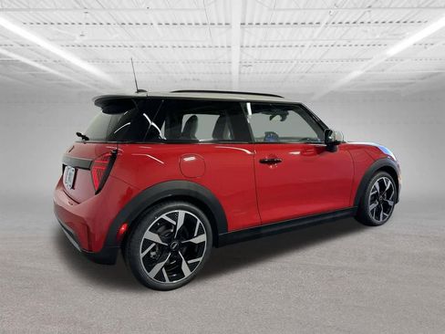 Certified 2025 MINI Cooper S image 6