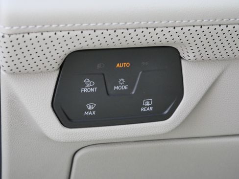 Certified 2025 Volkswagen Atlas SE AWD/4WD image 21