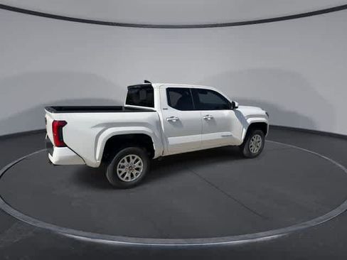 New 2026 Toyota Tacoma SR5 AWD/4WD image 8