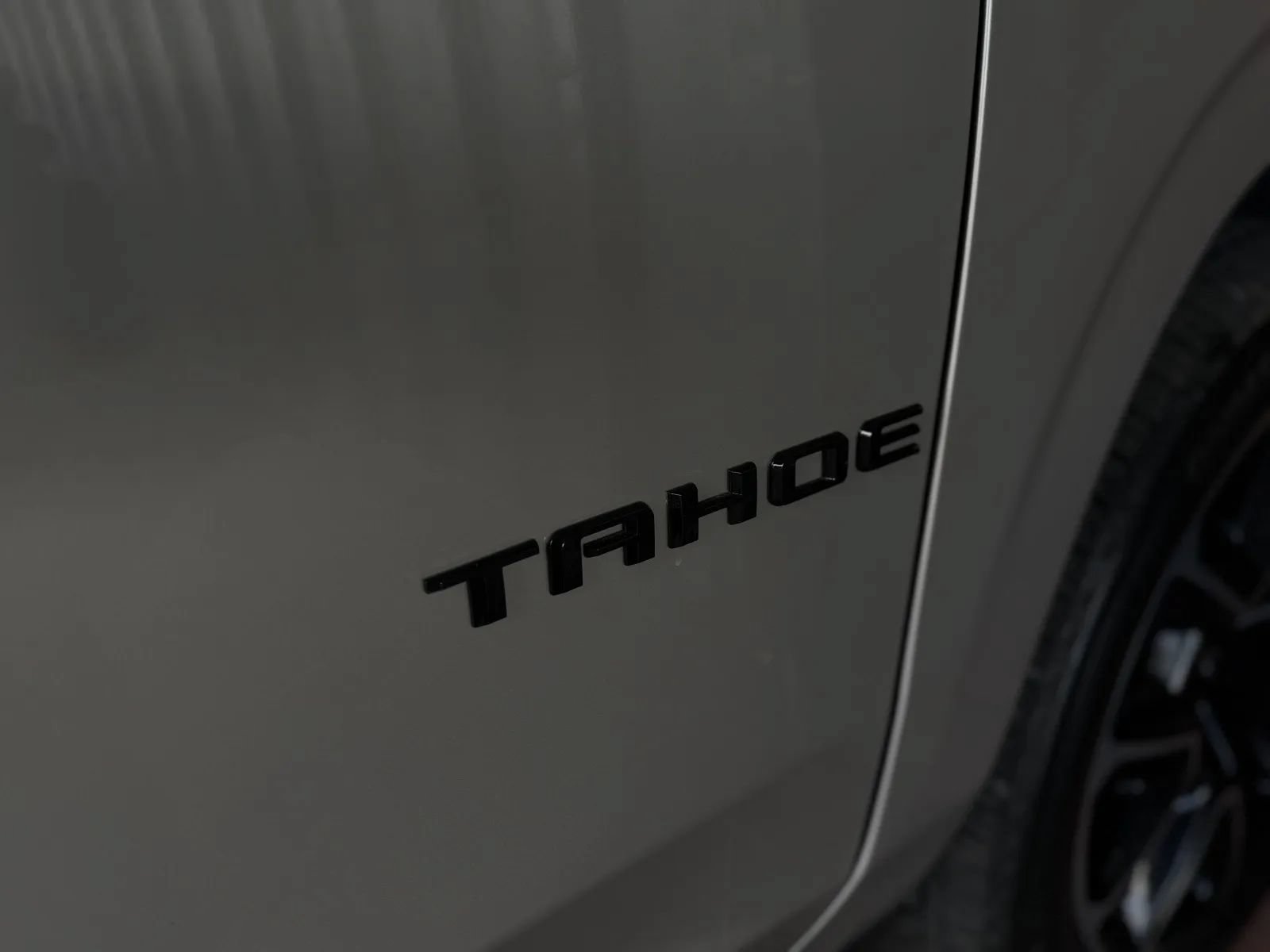 Used 2022 Chevrolet Tahoe RST AWD/4WD image 42