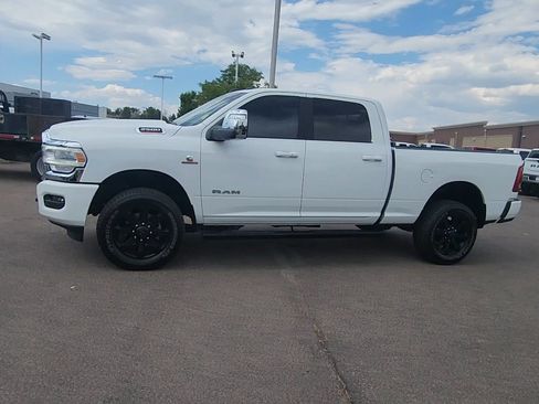 Used 2024 RAM 2500 Laramie w/ Safety Group AWD/4WD image 4