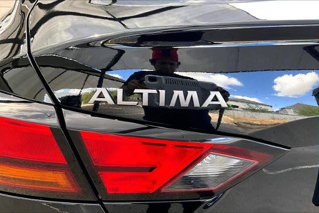 Certified 2025 Nissan Altima 2.5 SR w/ SR Premium Package FWD image 10
