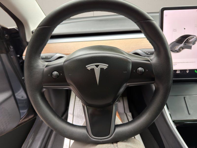 Used 2020 Tesla Model 3 Long Range AWD/4WD image 14