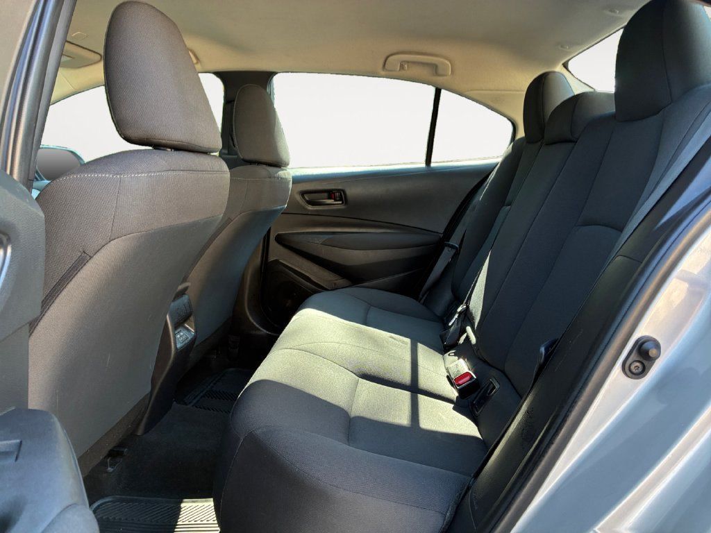 Used 2024 Toyota Corolla LE FWD image 13