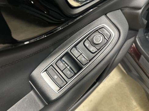 Used 2024 Subaru Outback Touring XT AWD/4WD image 15
