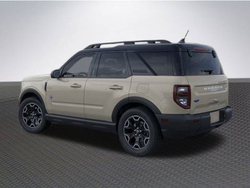 New 2025 Ford Bronco Sport Outer Banks image 3