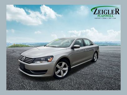 Used 2014 Volkswagen Passat 1.8T SE
