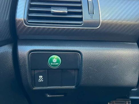 Used 2017 Honda Accord Sport Special Edition image 32