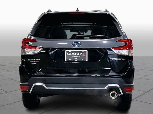 Used 2020 Subaru Forester Limited image 4