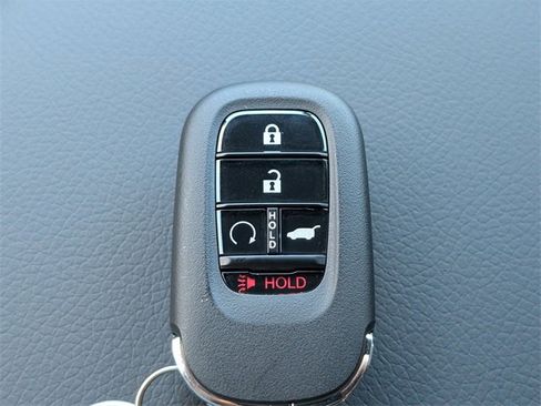 New 2025 Honda Pilot TrailSport image 30