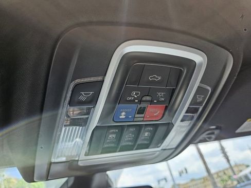 Used 2024 RAM 2500 Laramie w/ Sport Appearance Package image 20