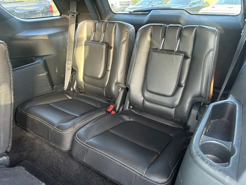 Used 2018 Ford Explorer Limited AWD/4WD image 20