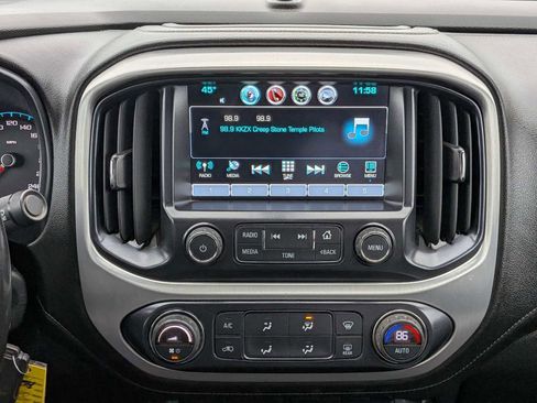 Used 2017 GMC Canyon SLE w/ Nightfall Edition image 29