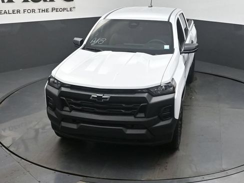New 2026 Chevrolet Colorado W/T w/ WT Custom Package AWD/4WD image 24
