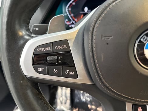 Used 2019 BMW X5 xDrive40i w/ M Sport Package image 31