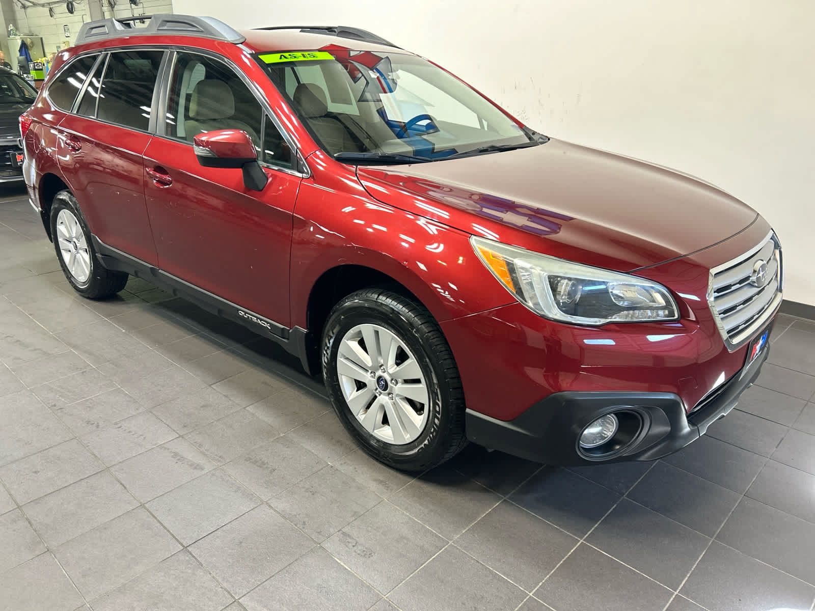 Used 2017 Subaru Outback 2.5i Premium AWD/4WD image 2