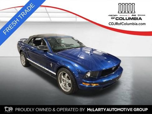 Used 2008 Ford Mustang Premium RWD image 1