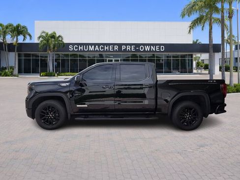 Used 2025 GMC Sierra 1500 Elevation w/ Elevation Premium Package image 4