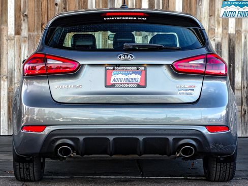 Used 2016 Kia Forte SX image 5