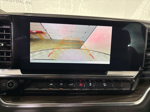 Used 2022 Chevrolet Silverado 1500 RST w/ Convenience Package II image 16