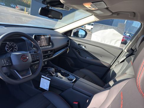 New 2026 Nissan Rogue SV w/ Rock Creek Premium Package image 25