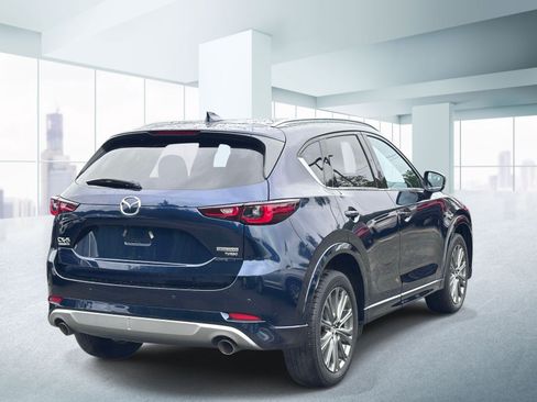 Used 2024 MAZDA CX-5 Signature AWD/4WD image 4