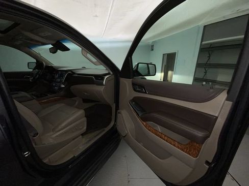 Used 2018 Chevrolet Tahoe Premier AWD/4WD image 26