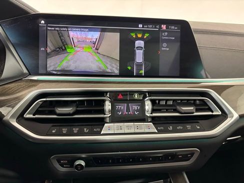 Used 2023 BMW X5 xDrive40i w/ Premium Package image 17