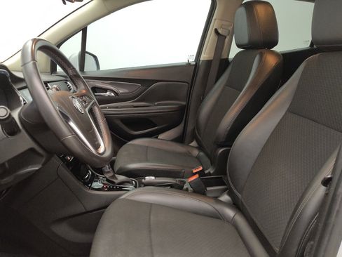 Used 2021 Buick Encore Preferred FWD image 17