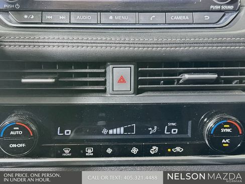 Used 2023 Nissan Rogue SV FWD image 17